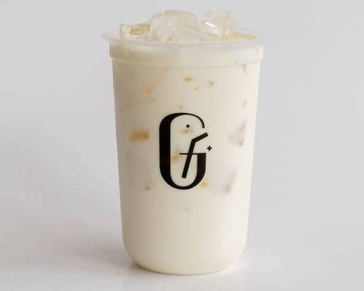 桃之夭夭🍑Peach Oolong Latte 700ml